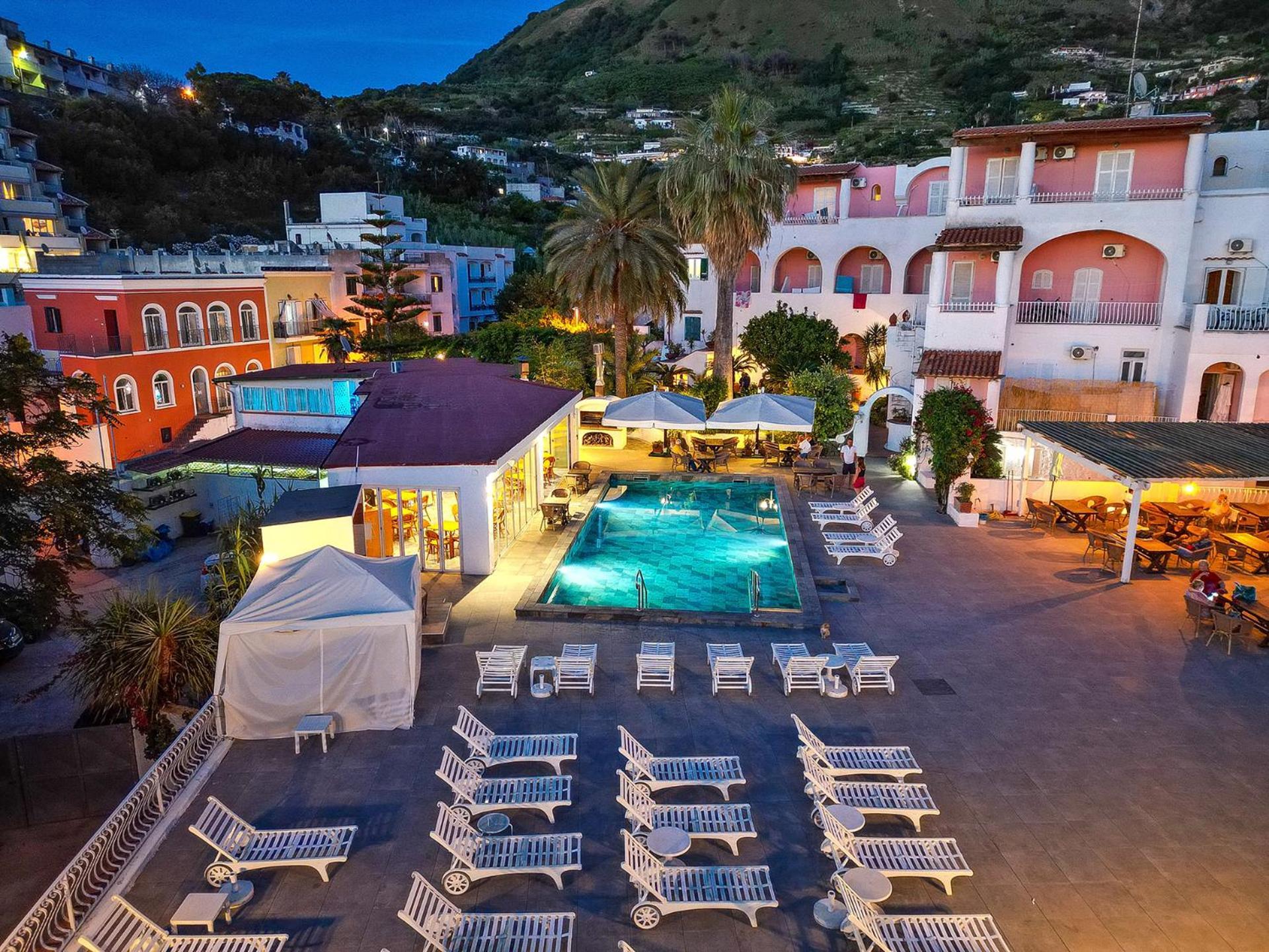 Av Club Terme Colella Hotel Forio di Ischia Kültér fotó