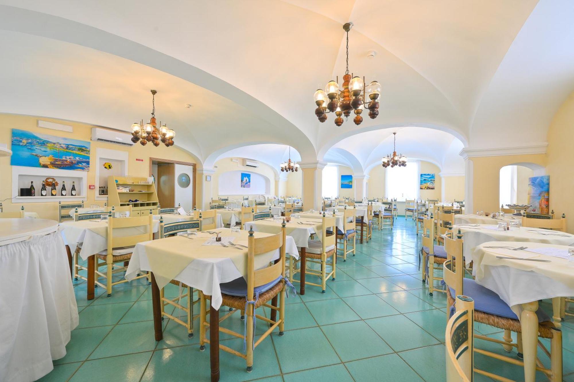 Av Club Terme Colella Hotel Forio di Ischia Kültér fotó
